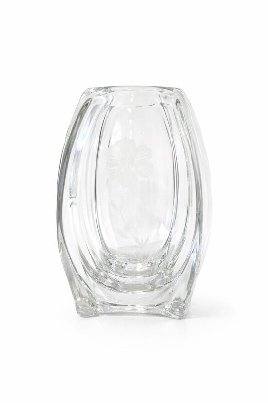 Stikla vāze ar zieda gravējumu